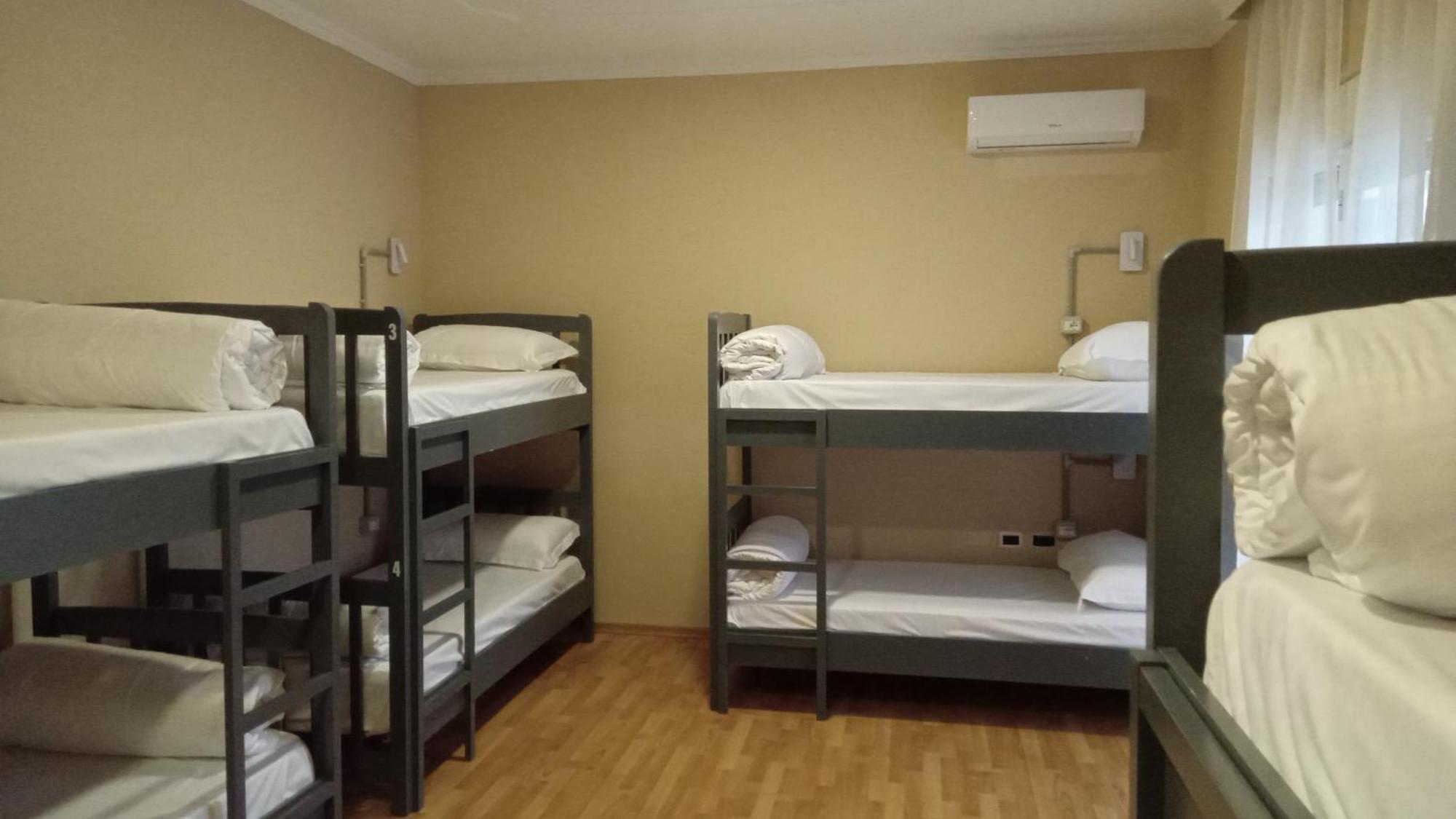Mandarine Hostel Tirana Exterior photo