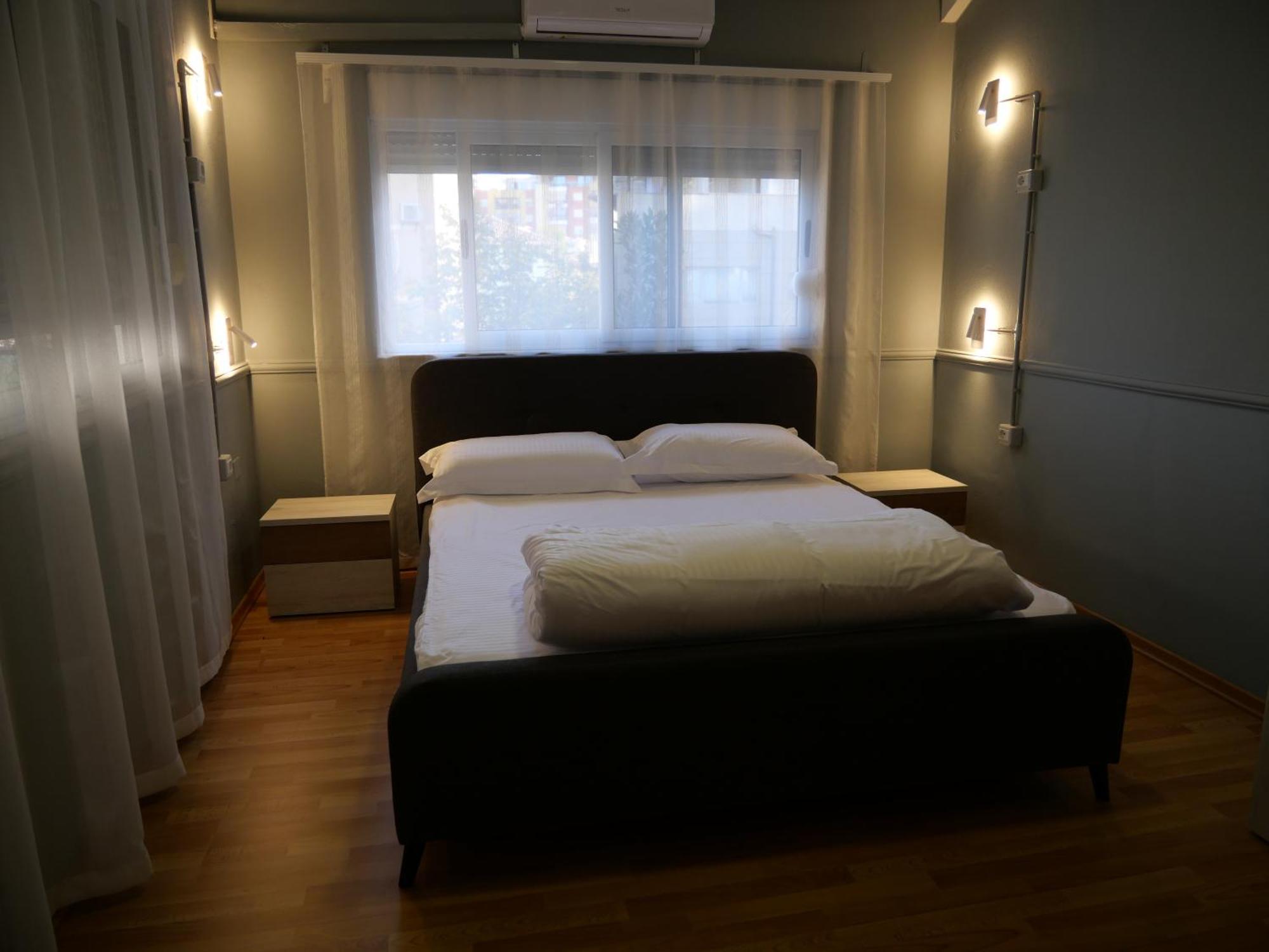 Mandarine Hostel Tirana Exterior photo