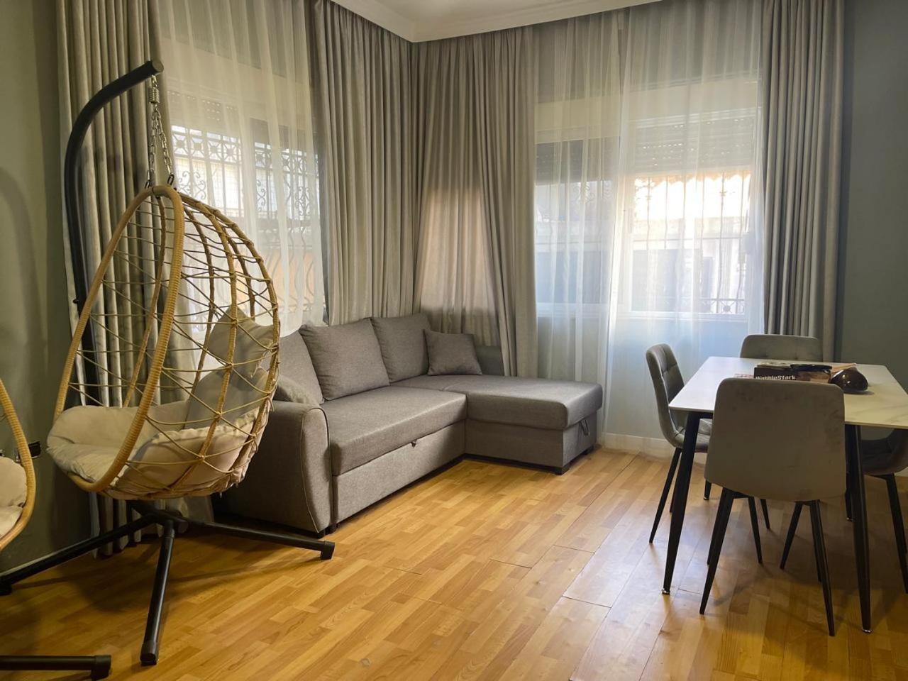Mandarine Hostel Tirana Exterior photo