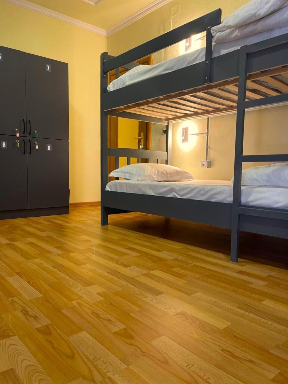 Mandarine Hostel Tirana Exterior photo